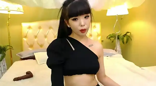 lilzannye online show from February 3, 3:42 am