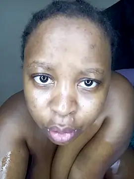 Hotty-boobsxxx online show from October 27, 11:20 pm