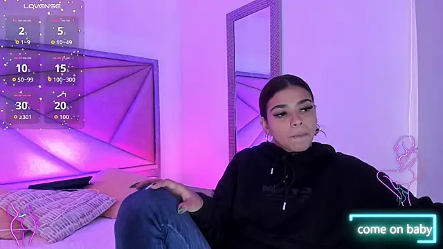 GiaFu online show from October 17, 7:05 pm