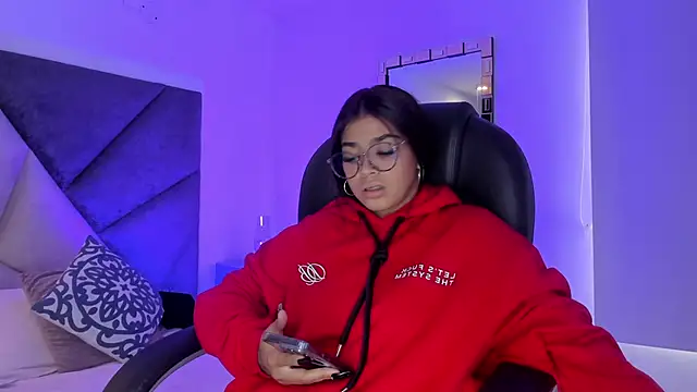 GiaFu online show from November 13, 5:01 pm