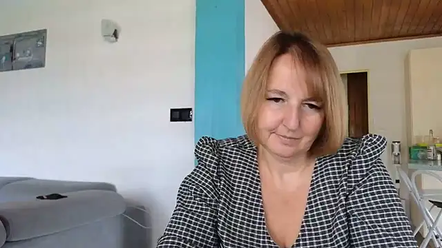 Sandcoq online show from June 10, 8:02 am