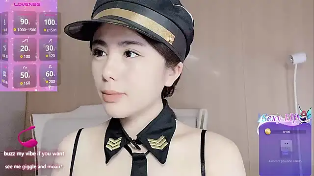 Snapshot of jiaozi-kiss chatting on December 13, 6:10 am jiaozi-kiss online show from December 13, 6:10 am