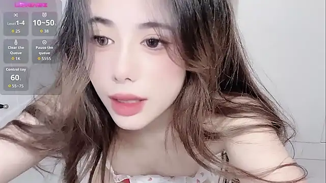 Snapshot of jiaozi-kiss chatting on November 6, 1:45 pm jiaozi-kiss online show from November 6, 1:45 pm