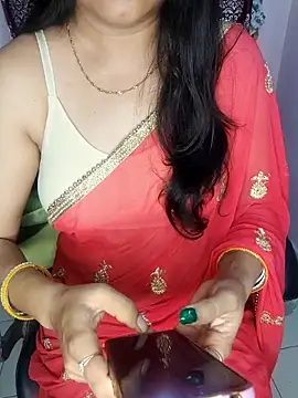 Snapshot of santurmom chatting on September 13, 8:19 pm santurmom online show from September 13, 8:19 pm