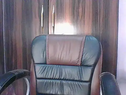 santurmom online show from March 1, 5:37 pm