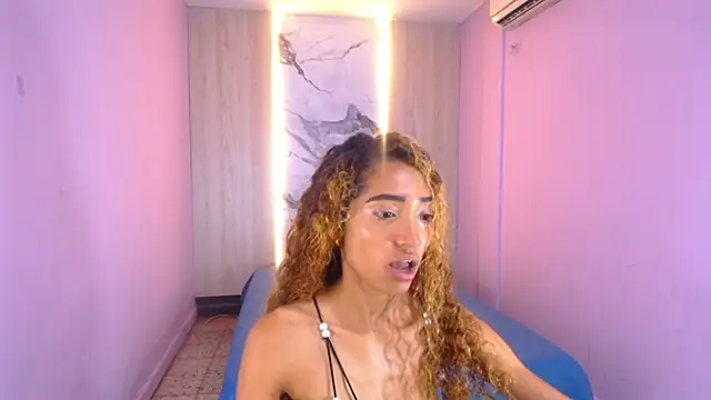 Charlotte Love10 online show from January 21, 11:46 am