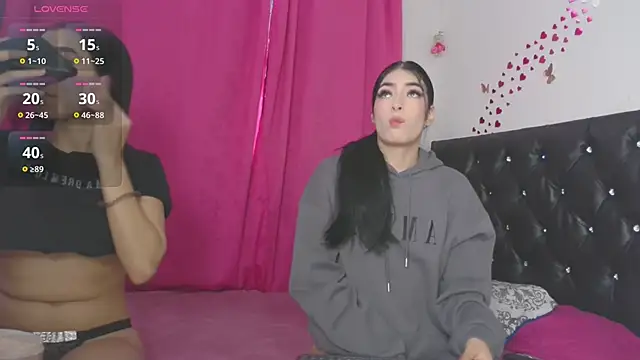 littleayshel online show from January 15, 1:37 pm