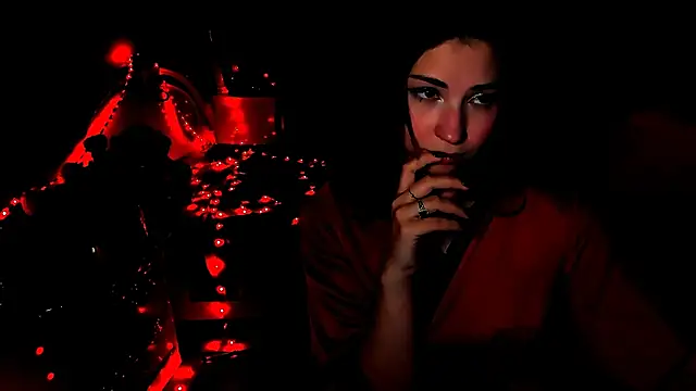 Snapshot of Beg_me_now chatting on February 14, 6:40 pm Beg me now online show from February 14, 6:40 pm