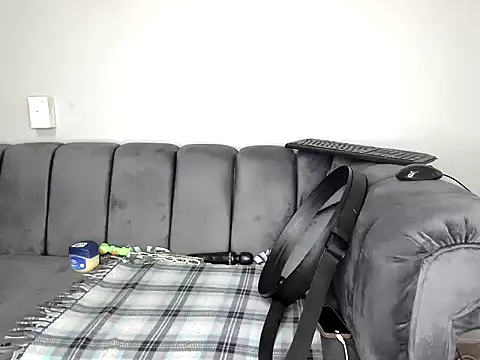 Snapshot of Pearl_00 chatting on November 24, 12:38 pm Pearl 00 online show from November 24, 12:38 pm