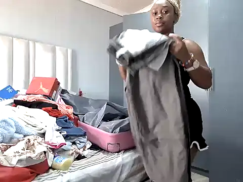 Pearl 00 online show from April 5, 12:57 pm