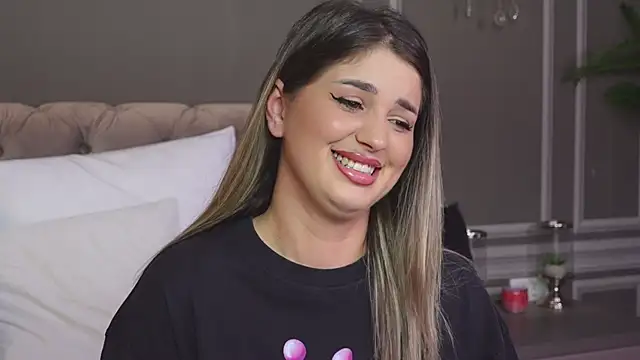 AnnieStylesx online show from January 8, 10:37 am