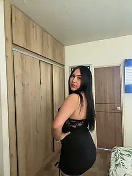 Snapshot of YuliiCamm chatting on October 12, 6:51 pm YuliiCamm online show from October 12, 6:51 pm