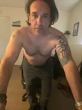 Snapshot of PEGATIVET chatting on February 6, 12:04 am PEGATIVET online show from February 6, 12:04 am