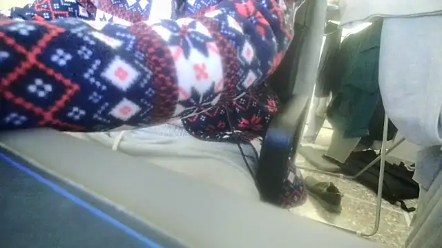 Snapshot of sbrodo96 chatting on February 19, 9:55 pm sbrodo96 online show from February 19, 9:55 pm