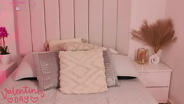 Sarajonnes online show from February 14, 10:39 pm