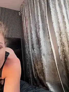 MilaMaaay online show from October 1, 5:08 pm