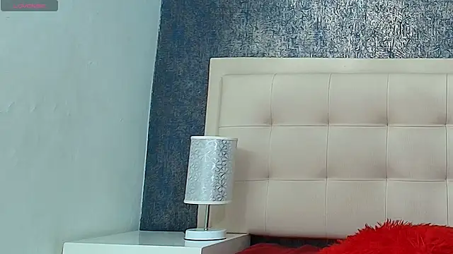 Celestial Queen  online show from November 28, 1:03 pm