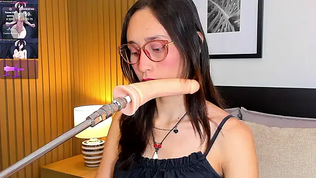 doll bella  online show from March 18, 8:01 pm