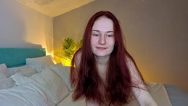 L1ittle kitty  online show from February 15, 6:21 am