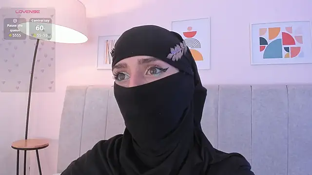 Snapshot of rawiya chatting on July 24, 2:59 pm rawiya online show from July 24, 2:59 pm