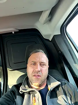 Snapshot of Lecatore80 chatting on January 7, 9:01 am Lecatore80 online show from January 7, 9:01 am