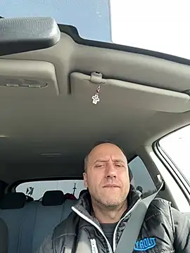 Snapshot of Lecatore80 chatting on March 7, 11:18 am Lecatore80 online show from March 7, 11:18 am