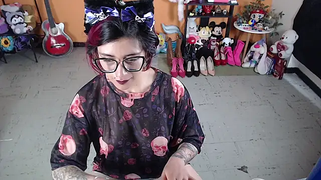 MissMiia2 online show from December 28, 4:41 pm