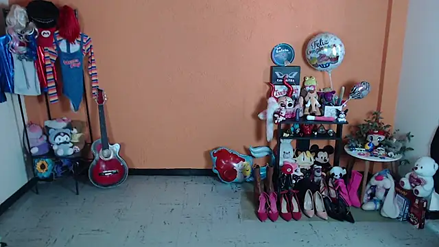 MissMiia2 online show from December 29, 4:19 pm