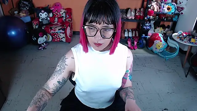 MissMiia2 online show from November 7, 1:44 pm