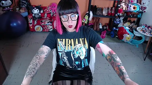 MissMiia2 online show from November 18, 3:49 pm