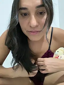 cleolimahot3 online show from January 7, 1:38 am