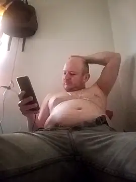 gato- online show from December 5, 9:50 pm