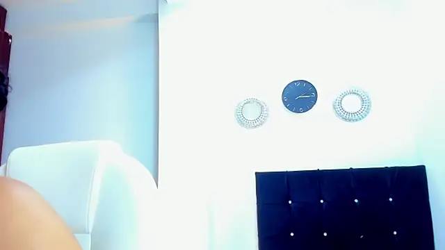 kathyajhonss online show from February 23, 8:17 pm