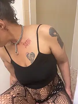 Princess Desirae online show from May 20, 6:19 am