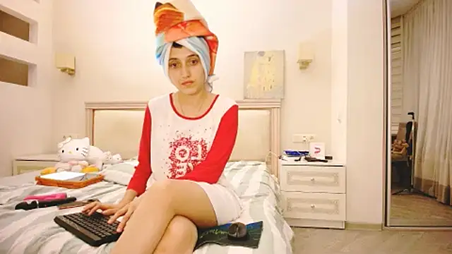 Snapshot of Iren chatting on November 16, 6:57 pm Iren online show from November 16, 6:57 pm