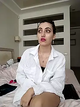 Snapshot of Iren chatting on November 20, 10:26 am Iren online show from November 20, 10:26 am