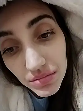 Snapshot of Iren chatting on March 14, 3:34 am Iren online show from March 14, 3:34 am