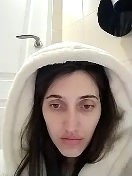 Snapshot of Iren chatting on March 14, 3:39 pm Iren online show from March 14, 3:39 pm