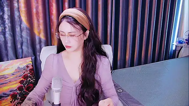 Daisy7 11 online show from September 16, 6:14 am