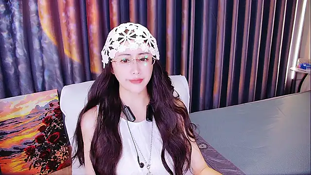 Daisy7 11 online show from September 17, 7:10 am