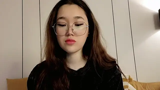 Jennatyan online show from May 20, 4:18 am