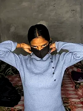 Snapshot of cute_simmy0 chatting on December 22, 6:05 pm cute simmy0 online show from December 22, 6:05 pm