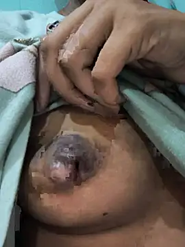 cute simmy0 online show from July 31, 11:31 am