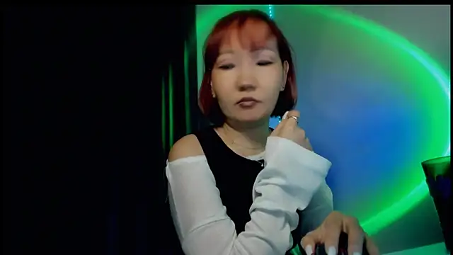 himeros goddess online show from October 12, 4:33 am