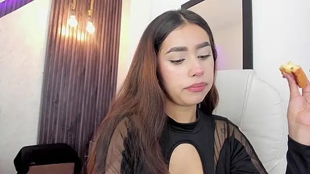 laurin clauz  online show from September 20, 3:46 pm