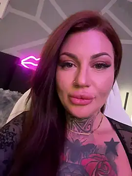 krysstal003 online show from March 13, 8:43 pm