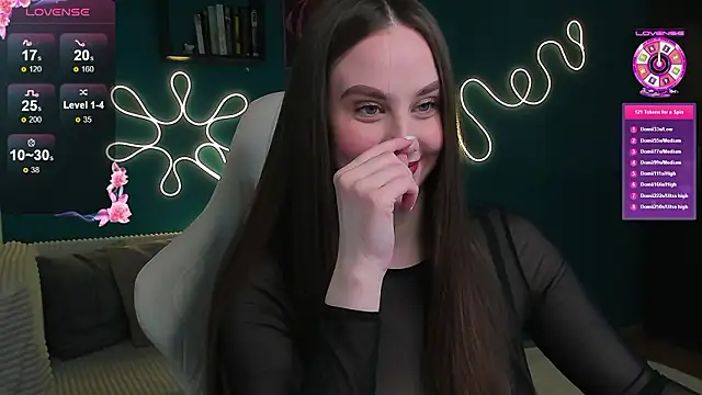 katie taylorr online show from February 10, 9:52 pm