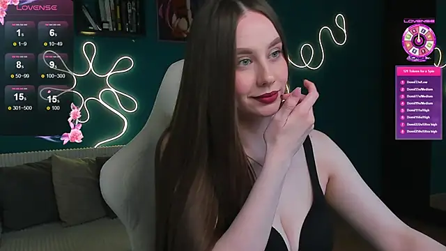 katie taylorr online show from July 28, 12:07 am