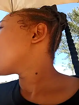 Snapshot of CocoSexyBabe chatting on January 26, 7:42 am CocoSexyBabe online show from January 26, 7:42 am