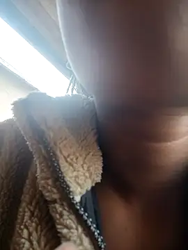 Snapshot of CocoSexyBabe chatting on February 20, 8:06 am CocoSexyBabe online show from February 20, 8:06 am